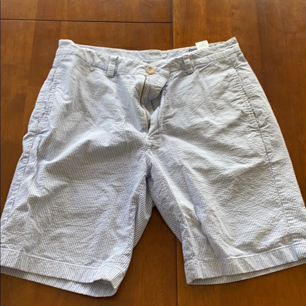 Seer sucker shorts vineyard vines
